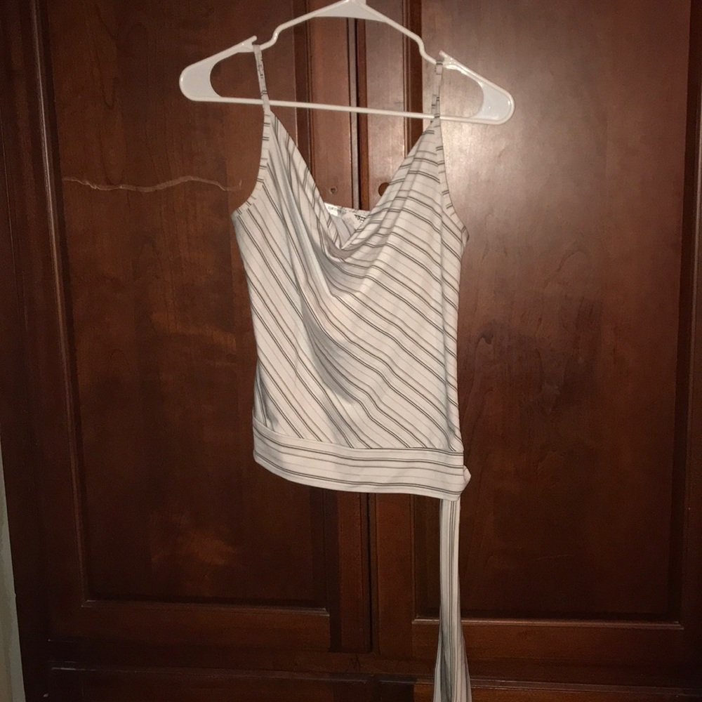 Cute dress up top size small